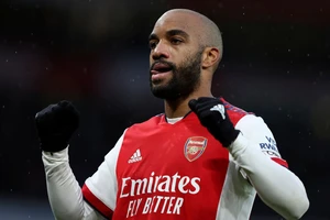 Lyon là một bến đỗ tiềm năng của Lacazette sau khi rời Arsenal