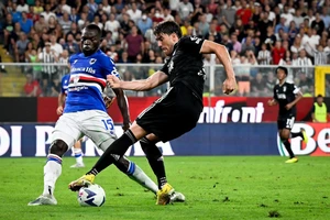 Vlahovic "tắt điện" trước Sampdoria