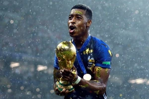 Kimpembe rút lui khỏi World Cup 2022