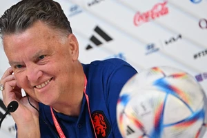 van Gaal lại "tạo nét" ở World Cup 2022