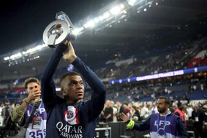 Mbappe và PSG vẫn quá khác biệt tại Ligue 1