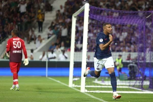 Mới chỉ có Kylian Mbappe ghi bàn cho PSG...