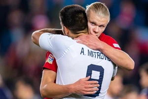 Haaland 'cậy nhờ' Mitrovic cho giấc mơ Euro 2024