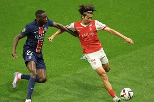 Nakamura từng ghi bàn vào lưới PSG