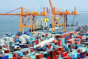 Vietnam records trade deficit in first two months of 2022