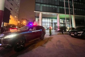 Police request many banks to provide information relating to Trinh Van Quyet