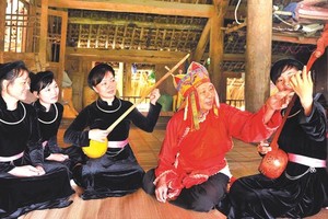 Practices of Then receive UNESCO certificate