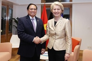 PM meets foreign leaders, partners in Brussels