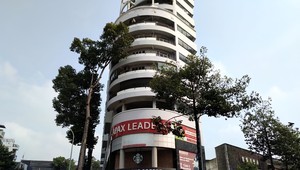 Education inspectors conduct surprise checks at Apax Leader English Center