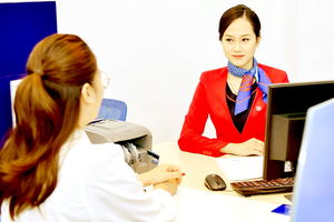 Benchmark interest rate cuts: Boosting production, stimulating stock market