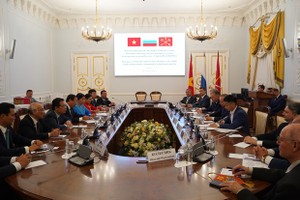 HCMC enhances relations with St. Petersburg