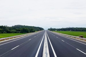 Construction of Bien Hoa - Vung Tau Expressway requested to be accelerated