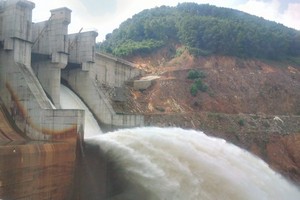 Many hydropower reservoirs must discharge due to surplus water