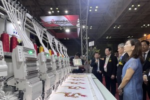 400 textile companies seek trade opportunities in Vietnam