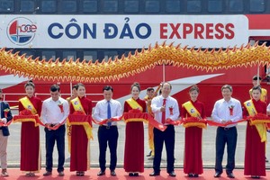 HCMC-Con Dao high-speed ferry service put into operation