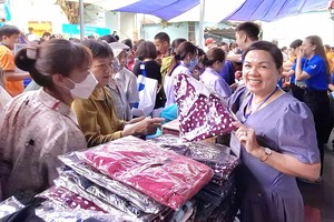 Warmth of Zero-Dong Market at Thu Duc City Hospital