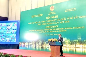 Vietnam aims to become crucial link in global supply chain of Halal products: PM