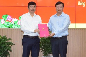 Meaningful sacrifices for streamlining organizational structures