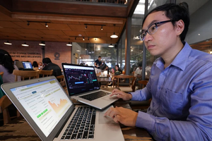 Digital currency trading thrives despite risks