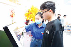 Hospitals embrace digital technology to improve patient care