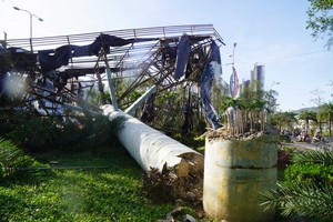 Kalmaegi leaves five fatalities, widespread destruction across Central Vietnam