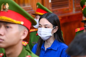 Miss Thuy Tien receives two-year prison term for deceiving customers