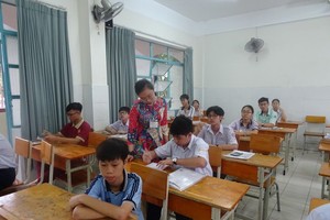 Senior-high school entrance exam in HCMC to have content adjustment