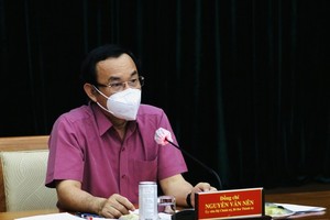 The virtual meeting of the Standing Committee of HCMC Party Committee to evaluate results of Directive 12 observance citywide