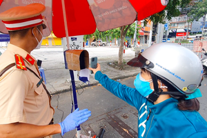 Citizens in HCMC to use one sole app for travel, medical declaration