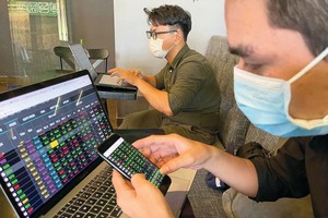 Many individual investors enter the securities market during the Covid-19 pandemic. (Photo: SGGP)