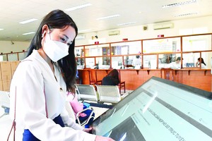 State agencies in HCMC are undergoing the digital transformation process to renovate their operations and offer more online public services to the community.