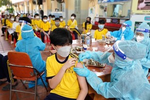Students in Vietnam received their Covid-19 vaccine