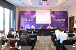 The press conference to announce Vietnam Blockchain Summit 2022. (Photo: SGGP)