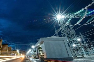 The substation and the 220/500kV transmission line that integrates power from Trung Nam – Thuan Nam Solar Power. (Photo: VNA)
