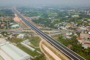 2 expressway projects asking for deadline extension