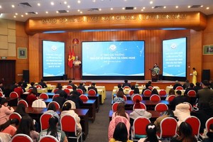 The award ceremony. (Photo: SGGP)