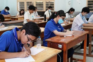 High school students in HCMC eager to sit 2023 graduation exam