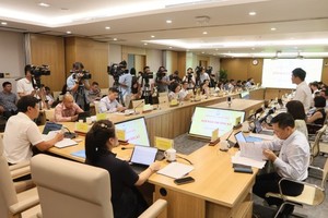 The press conference (Photo: SGGP)