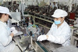 High technology should be a priority while technology transfer should be a must 