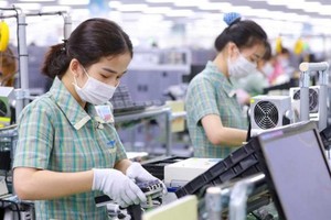 Vietnam seeking ways to maintain economic recovery speed 