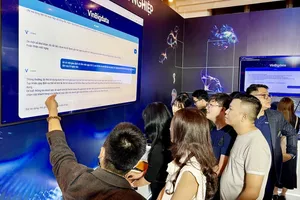 Young people are experiencing ViGPT – the first AI chatbot using Vietnamese
