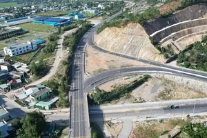 The intersection of key routes in Da Nang City has just been open to the public (Photo: SGGP)