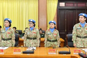 4 Vietnamese officers taking part in the UN peace keeping activity (Photo: People’s Army Newspaper)