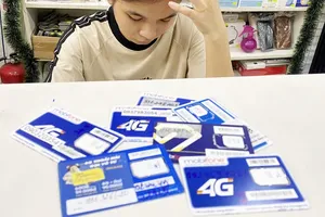Junk SIM cards have created various annoying impacts on the community (Photo: SGGP)