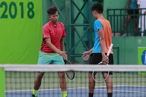 Văn Phương – Minh Thịnh vào chung kết nội dung đôi nam. Ảnh: Nhật Anh