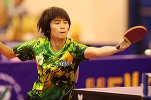 Tay vợt trẻ Diệu Khánh trong màu áo TPHCM. Ảnh: Dũng Phương 