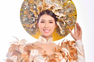 Người đẹp bóng chuyền Tường Vy đạt danh hiệu Hoa hậu Du lịch Thế giới 2019 được yêu thích nhất.