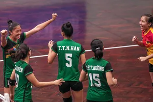 Đội trẻ VTV BĐLA ăn mừng chiến thắng. Ảnh: Dũng Phương