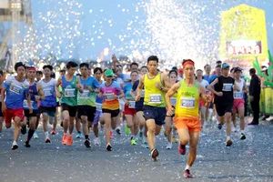 Hình ảnh khí thế giải Marathon Cà Mau năm 2024. Ảnh: Quỳnh Mai