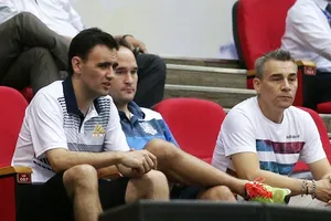 HLV Miguel đang hy vọng tìm thêm những nhân tố mới qua LS Cup 2017. Ảnh: BẠCH DƯƠNG